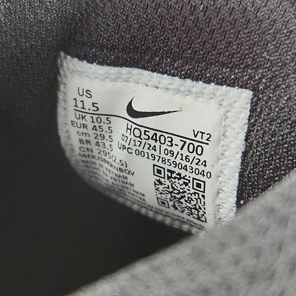 Nike Air Pegasus 2005 Men's Size 11.5 Running Shoes Highlight Yellow & Black - Picture 8 of 10